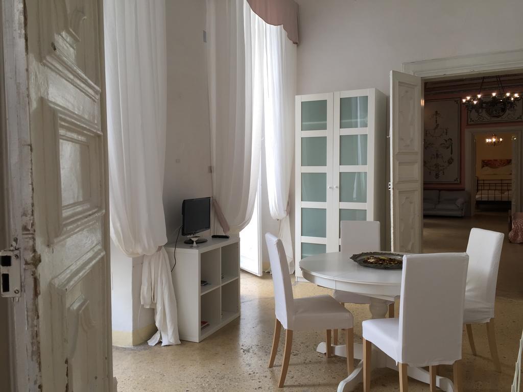Palazzo Doxi Fontana Dimora Storica Apartment Gallipoli Bagian luar foto